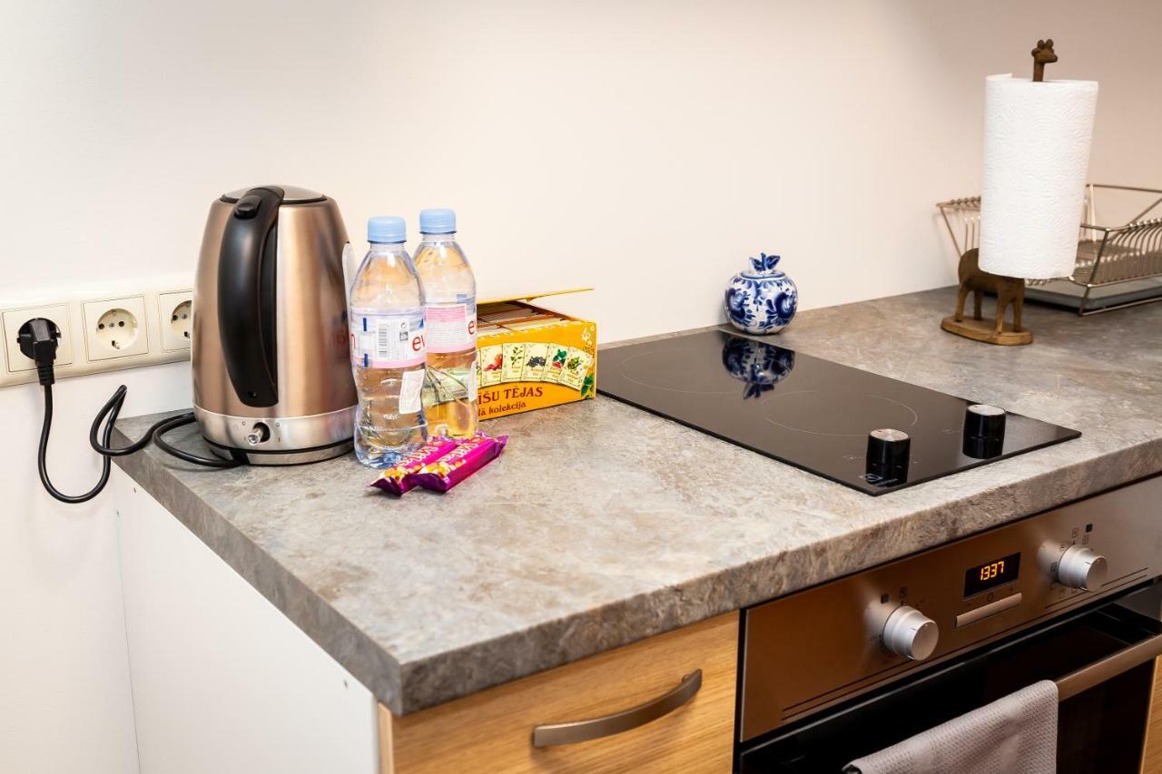 Stories Writer'S Ap 40Sqm Renovated Free Parking Apartment Rīga Exterior foto