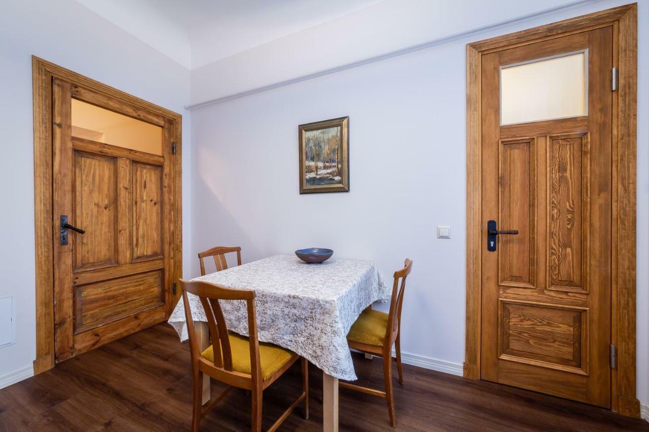 Stories Writer'S Ap 40Sqm Renovated Free Parking Apartment Rīga Exterior foto